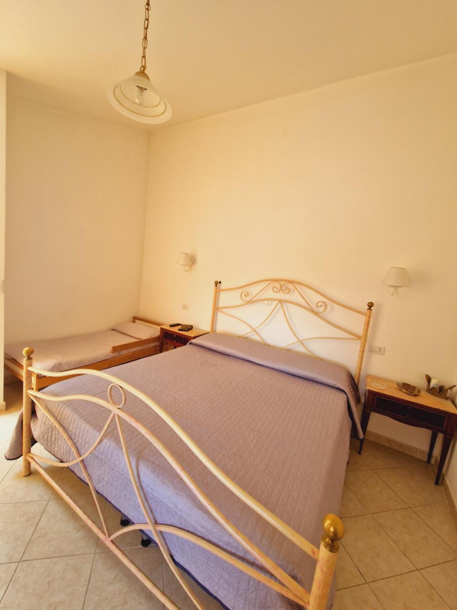 Il Sasso Bed & Breakfast Bed & Breakfast Sasso di Castalda Exterior photo